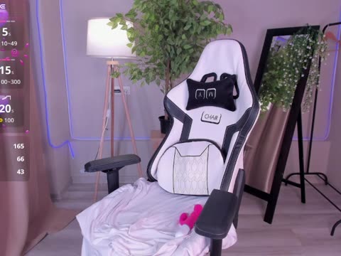 Preview photo of webcam model jane-broks on BongaCams