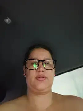 keilymadam, webcammodell på Stripchat: bilder