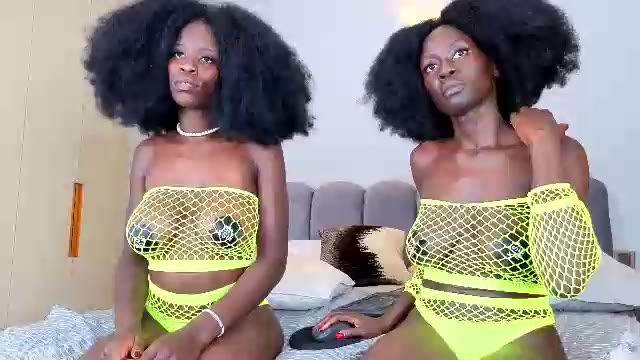 dark_chocolate_barbie — Chaturbate 直播模特:照片与资料