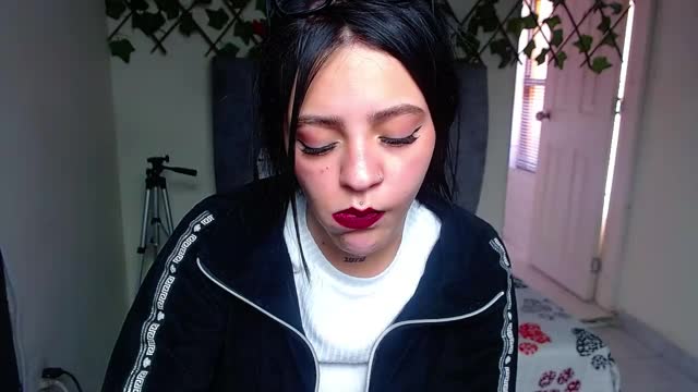 violettasquirt — XloveCam: ფოტოები და პროფილი