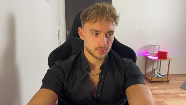 tyler-hartman — Flirt4Free 直播模特：照片与资料