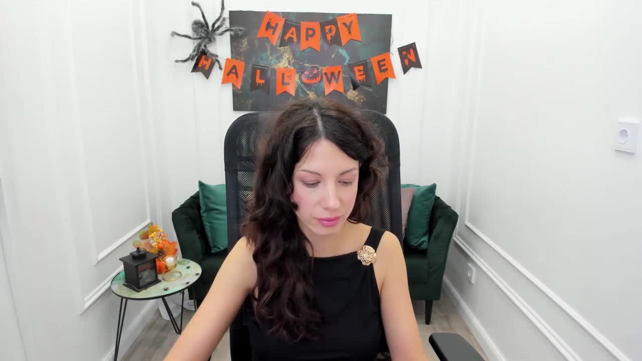 peachmirage në XloveCam: foto dhe profili