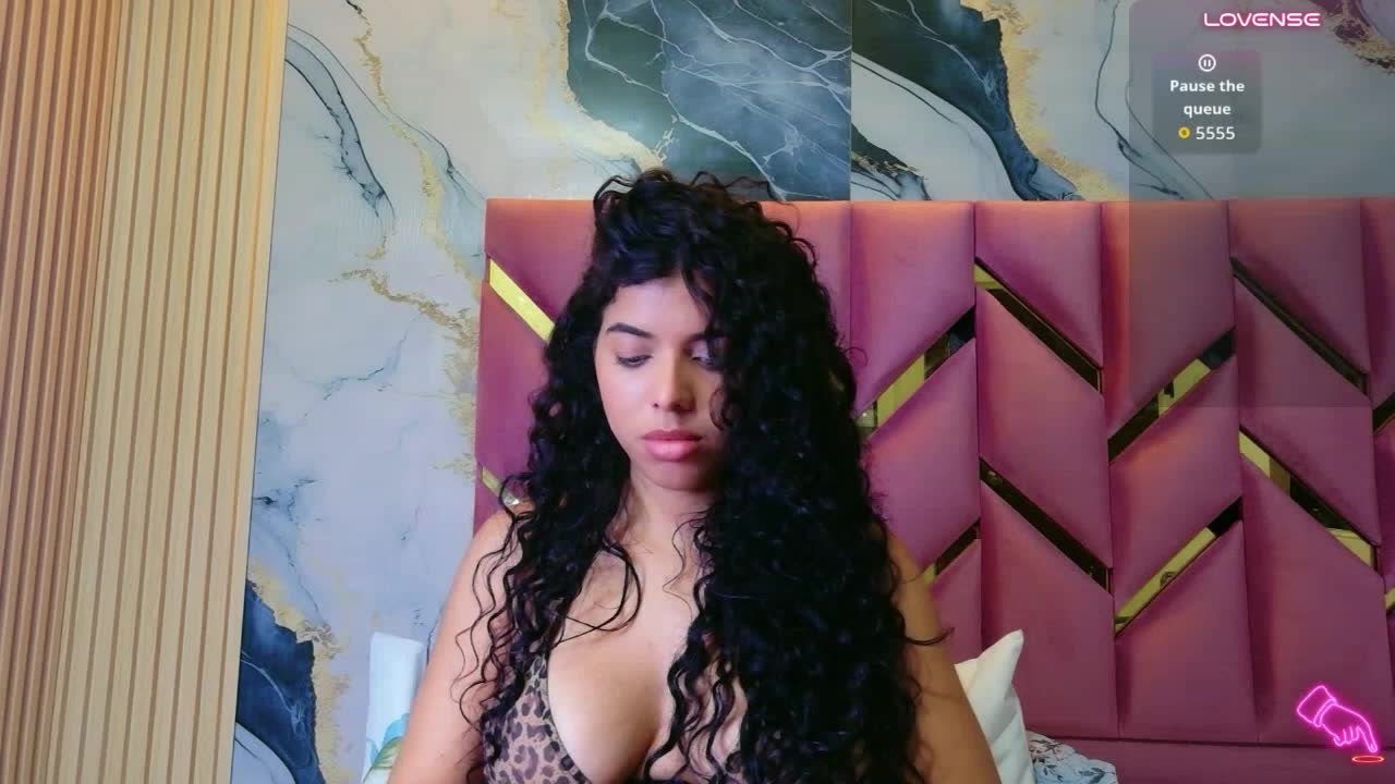 tendermilf — XloveCam ওয়েবক্যাম মডেল: ছবি