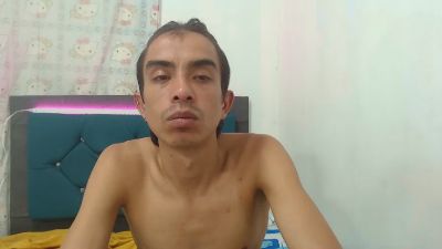 jhonnyy_k — Cam4 直播模特：照片与资料