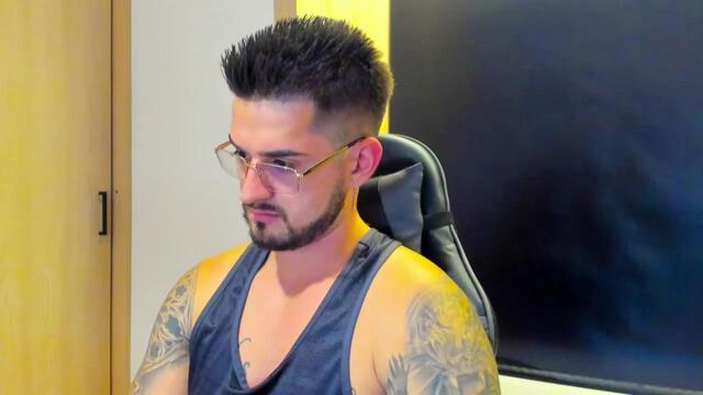 ashton-muller, webcam model na Flirt4Free: slike