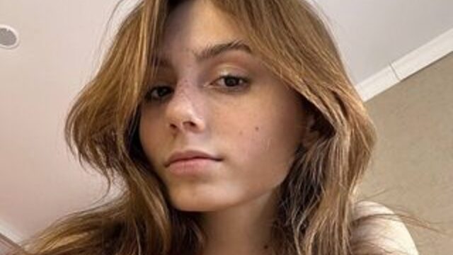 eva-leester – Webcam-Modell auf Flirt4Free