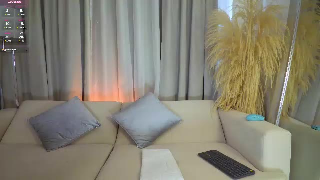 sarah_stonne_, cam model su Chaturbate: foto