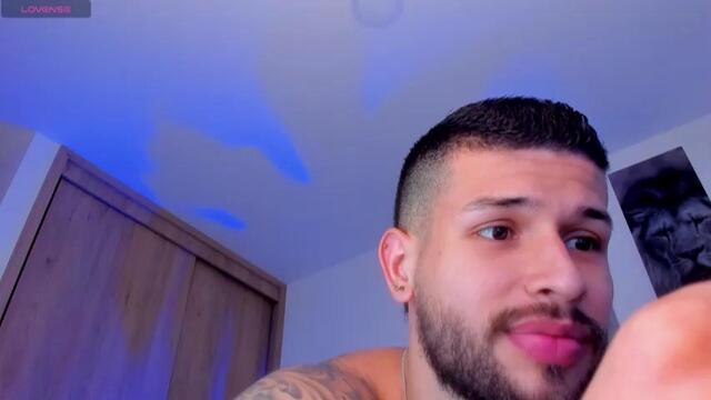 santos-ramirez, webcammodel på Flirt4Free: fotos