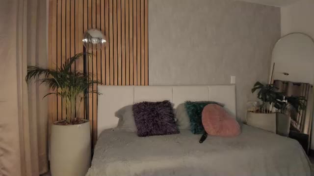 sapphire_fire, вебкам модел на Chaturbate: слике