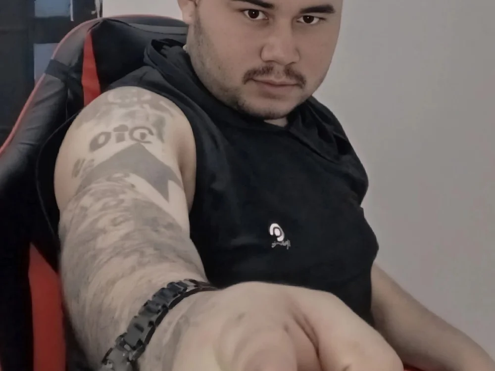 stiven_caicedo — Stripchat वेबकैम मॉडल: फ़ोटो