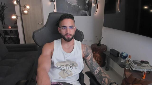 antony-walker – Flirt4Free webkamerás modell