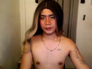 prettycockshaine di XloveCam: foto model webcam