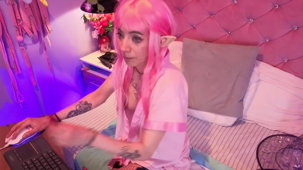 laurenevie69 ב-XloveCam: תמונות ופרופיל