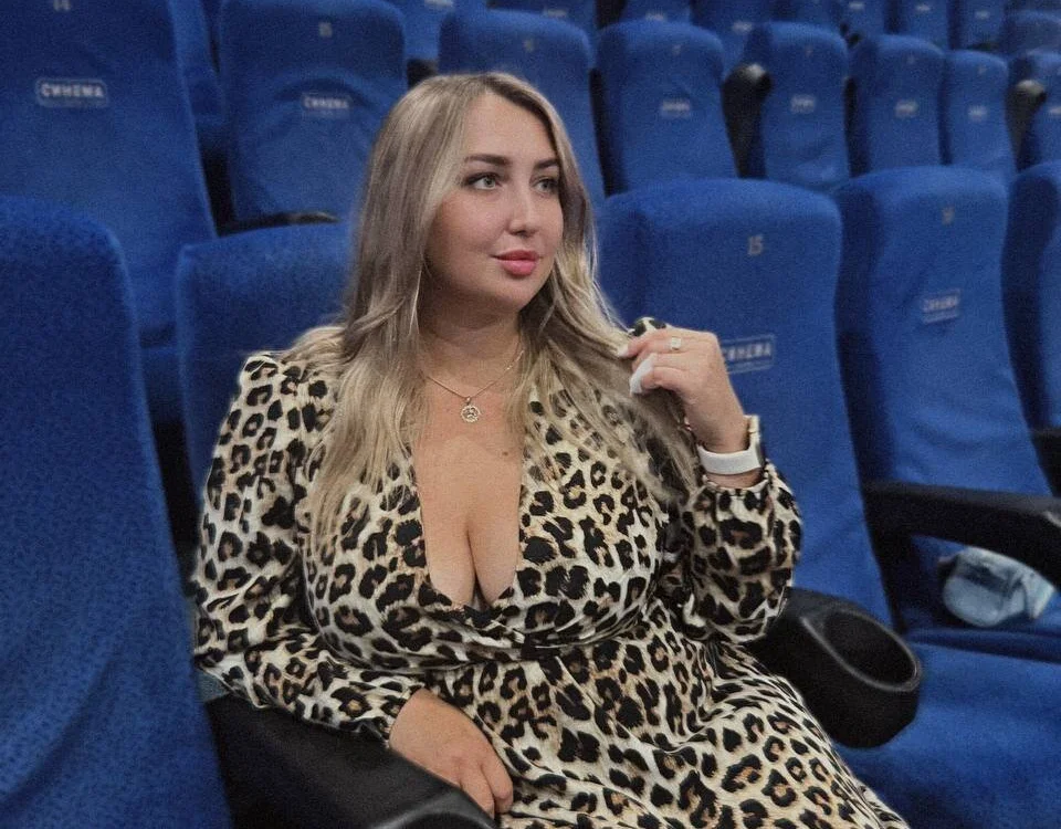 RadiantBelle (Stripchat): fotod ja profiil