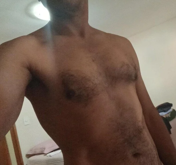 Gallo001, μοντέλο webcam στο Stripchat