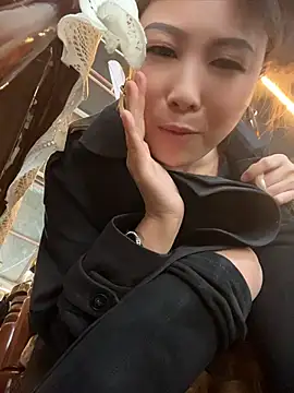 Lola666999 na Stripchat: zdjęcia i profil