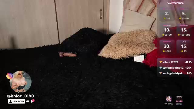 khloe_018 na Chaturbate: fotky a profil