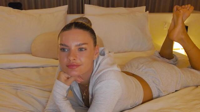 anais-a, webcammodel på Flirt4Free: fotos
