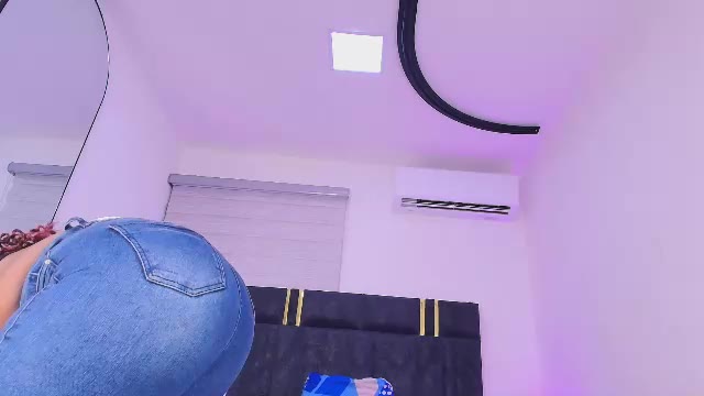 begoniia_ di Chaturbate: foto model webcam