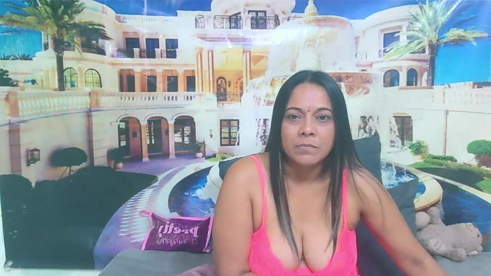 fancyindian – Webcam-Modell auf XloveCam