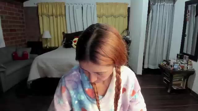 charlottewillson – Chaturbate webkamerás modell