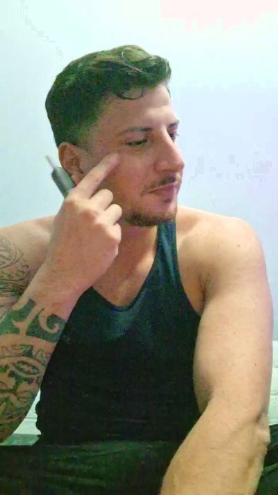 friend999 – Webcam-Modell auf Cam4