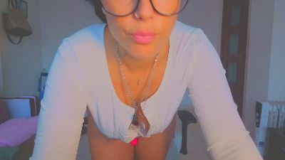 tatiana2224, modelo webcam de Cam4: fotos