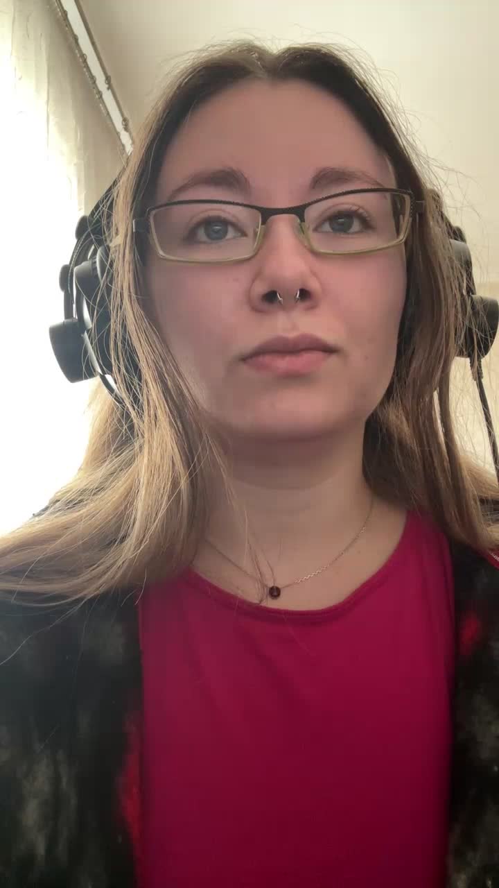 meeranda, webcam model na XloveCam: slike