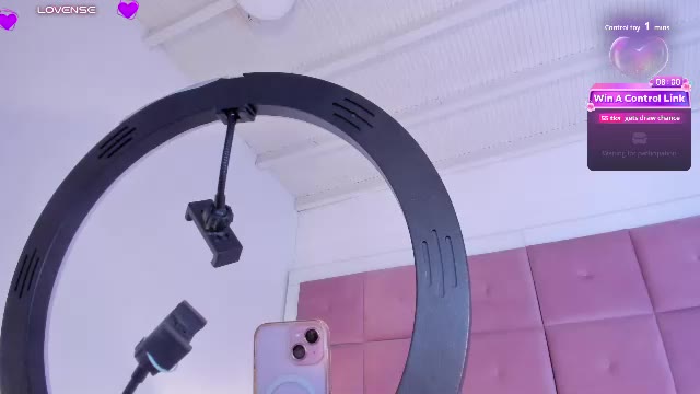 _cailyn1 – Webcam-Modell auf Chaturbate