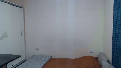 azciel na Cam4: slike in profil