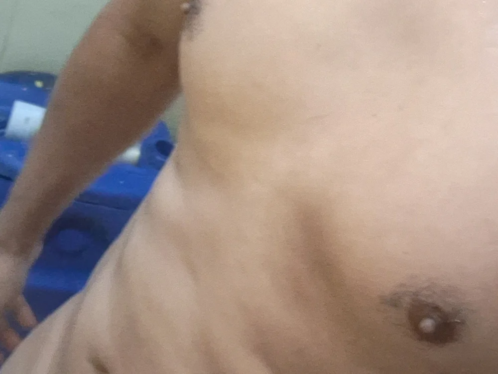 Nandogg, model webcam de Stripchat: fotos