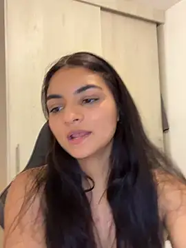 Cat2525 на Stripchat: слики и профил