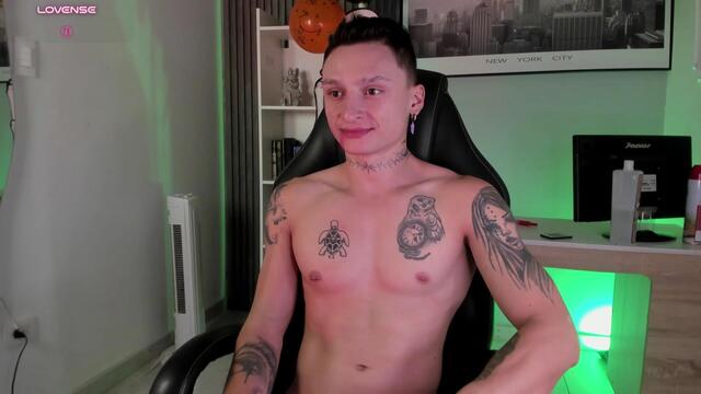 arthur-phoenix — Flirt4Free ওয়েবক্যাম মডেল: ছবি