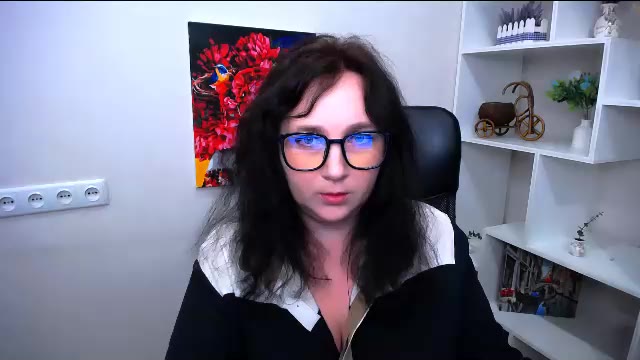 Preview photo of webcam model _miranda_sun on Chaturbate