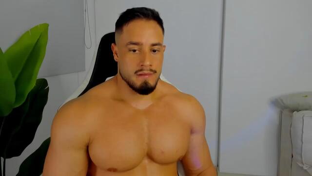 james-terrey — Flirt4Free ওয়েবক্যাম মডেল: ছবি