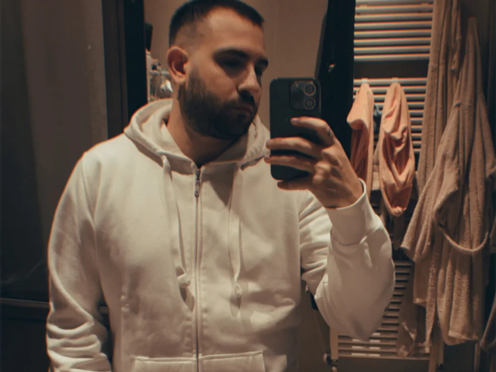 richmond623: عارضة كاميرا ويب على Stripchat