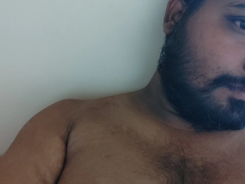 Mumbaiboy-22, modelo webcam de Stripchat: fotos