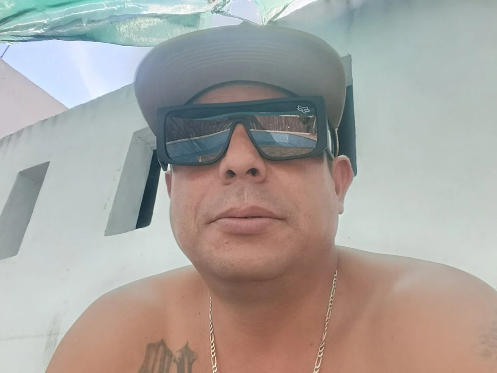 Preview photo of webcam model djfv on Stripchat
