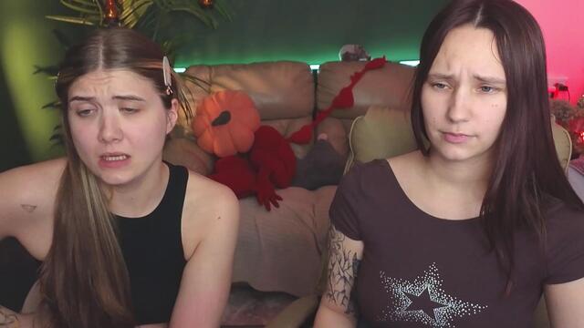 jess-and-erica-and-sofy (Flirt4Free): ảnh người mẫu webcam
