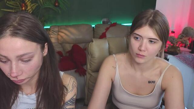 jess-and-erica-and-sofy – Webcam-Modell auf Flirt4Free