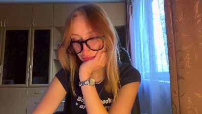 laviniasampley – уебкам модел в Cam4: снимки