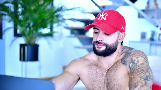 lukhas, webcammodel på Flirt4Free: fotos