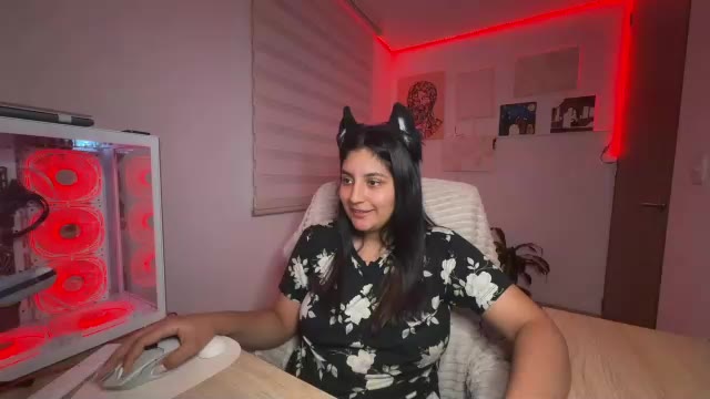 cloe_small08 – Chaturbate modeli, fotoğraflar