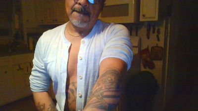 Preview photo of webcam model buttbyter1 on Cam4
