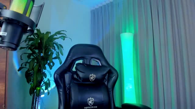 oriannasimons, webcammodell på XloveCam: bilder