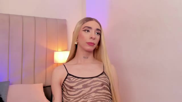 arivega ב-Chaturbate: תמונות ופרופיל