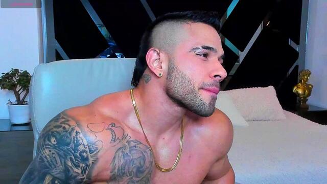 ray-torres di Flirt4Free: foto model webcam