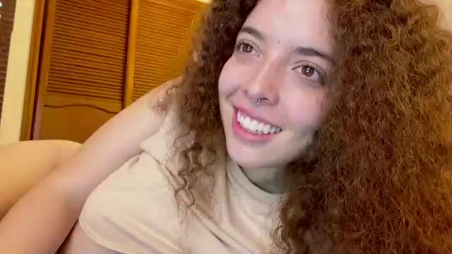 lilithdoeyes, webcammodel op Chaturbate: foto's