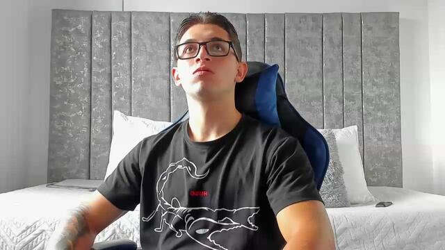 calvin-hunter, webcammodell på Flirt4Free: bilder