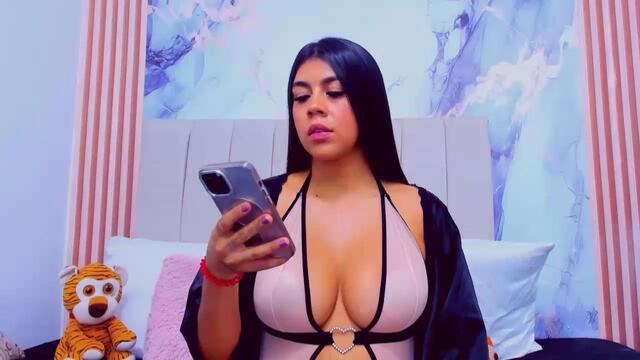 megan-chester — Flirt4Free 直播模特：照片与资料